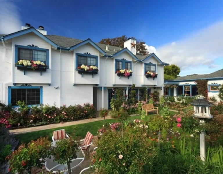 Hotel in Half moon bay