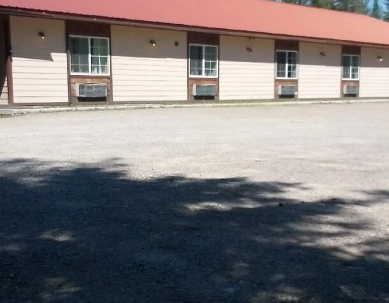 resorts on priest lake
