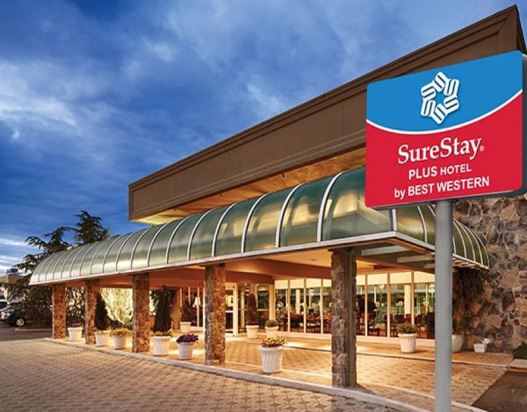 Hotels Near Louisville Mega Cavern